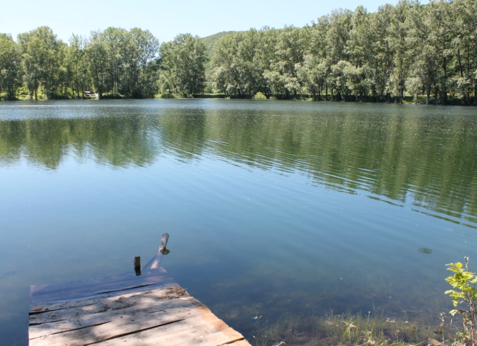 Где находится теплое озеро. Озеро Шагайка Мелеуз. Теплое озеро Башкирия. Теплое озеро Нугуш. Теплое озеро Мелеуз.